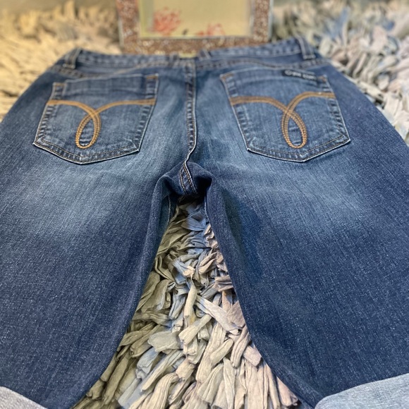 Calvin Klein Bermuda Shorts - Picture 3 of 6